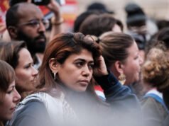 Anggota Parlemen LFI Rima Hassan dibebaskan dari tahanan polisi namun dipanggil untuk diadili pada bulan Juli