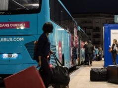 Senat menetapkan persyaratan untuk terminal bus, kekurangan undang-undang Macron