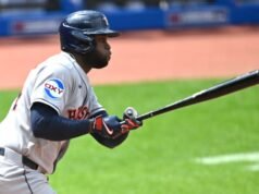 Yordan Alvarez dari Astros memimpin MLB dengan 11 home run dan rekan setimnya membandingkannya dengan Barry Bonds