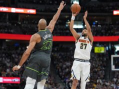 Murray dan Jokic memimpin Nuggets meraih kemenangan 116-105 atas Timberwolves di pertandingan fisik pembuka seri putaran pertama.