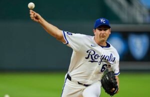 Pejabat Kansas City mengusulkan $600 juta obligasi stadion untuk mempertahankan MLB Royals di Missouri