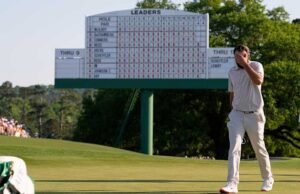 Itu laki-laki! Scottie Scheffler tiba di Masters bersama putranya yang berusia 9 hari dan pertandingan yang ia harap telah selesai