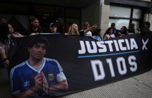 Putri Maradona menyerang dokter dalam gugatan kelalaian atas kematian bintang sepak bola
