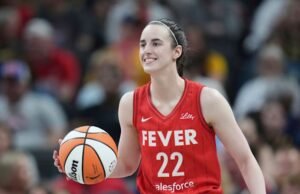 Caitlin Clark terbiasa dengan penggalian Demam lagi saat dia kembali berlatih untuk kamp pelatihan