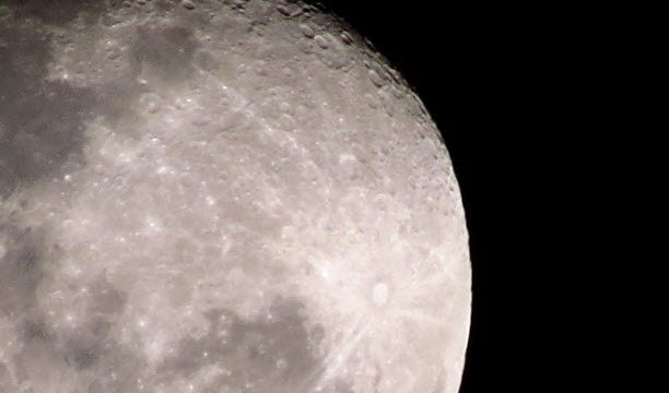 Pada hari Senin pukul 6:42 pagi (waktu Prancis), mereka memulai perjalanan pulang dengan memasuki 