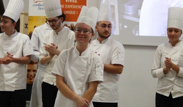 Adeline Knaub memenangkan kompetisi 'Salah satu siswa terbaik di Perancis' dalam kategori makanan penutup restoran. Foto disediakan oleh Esteban Potier