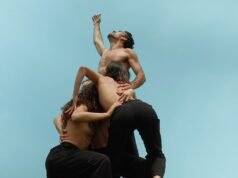 “Babel Torre Viva” oleh David Coria