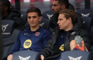 Dua bintang lini tengah Barcelona secara sukarela berlatih di fasilitas klub pada hari libur mereka