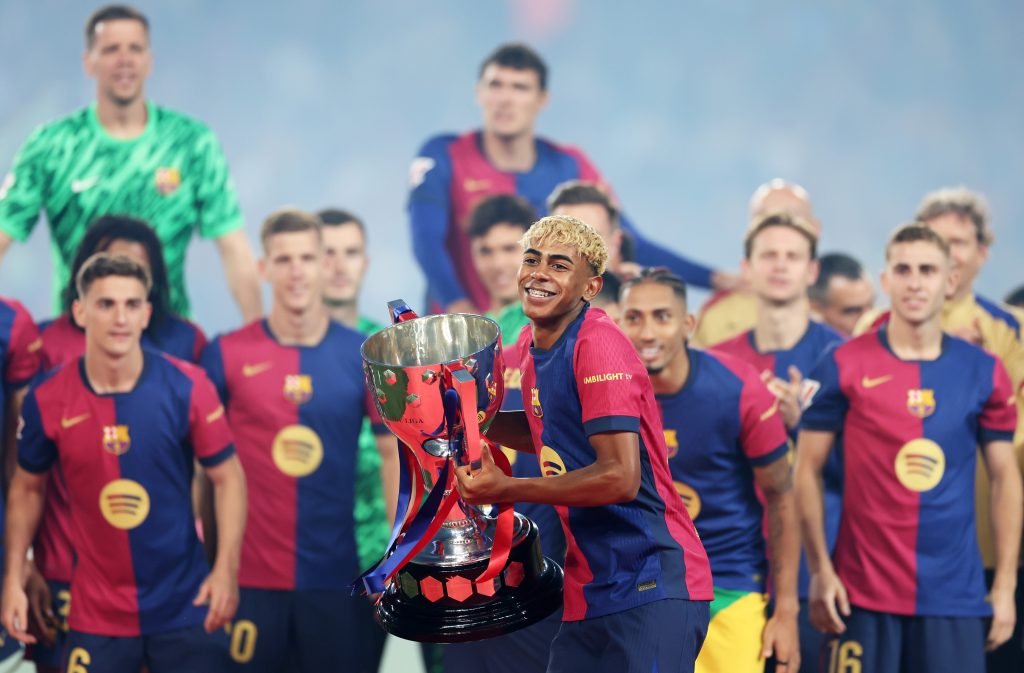 Lamine Yamal dari FC Barcelona