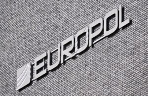 Badan Europol menemukan jejak 45 anak-anak Ukraina yang terpaksa mengungsi selama perang