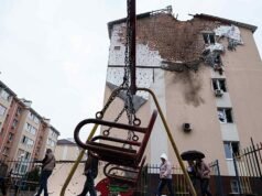 Video. Serangan mematikan di sebuah pasar di Nikopol, Kiev mengecam “kejahatan perang baru”