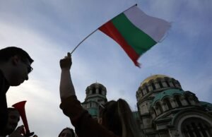 Video. Apakah disinformasi Rusia menimbulkan ancaman terhadap pemilu Bulgaria?
