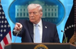 Dari ancaman kehancuran hingga gencatan senjata: bagaimana Donald Trump menabur kekacauan terhadap Iran