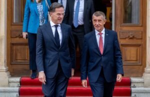 Sekretaris Jenderal NATO mengunjungi Republik Ceko untuk membahas keamanan Euro-Atlantik dengan Perdana Menteri Ceko