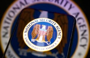 Gedung Putih menuduh Tiongkok secara sembunyi-sembunyi dan luas meniru kecerdasan buatan Amerika