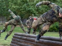 Di Jerman, pria berusia 17 hingga 45 tahun harus mendapat izin dari Bundeswehr untuk tinggal lama di luar negeri