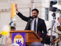 “Hari ini kita mengenakan pajak pada orang kaya”: Di New York, Zohran Mamdani mengenakan pajak atas rumah mewah yang kosong