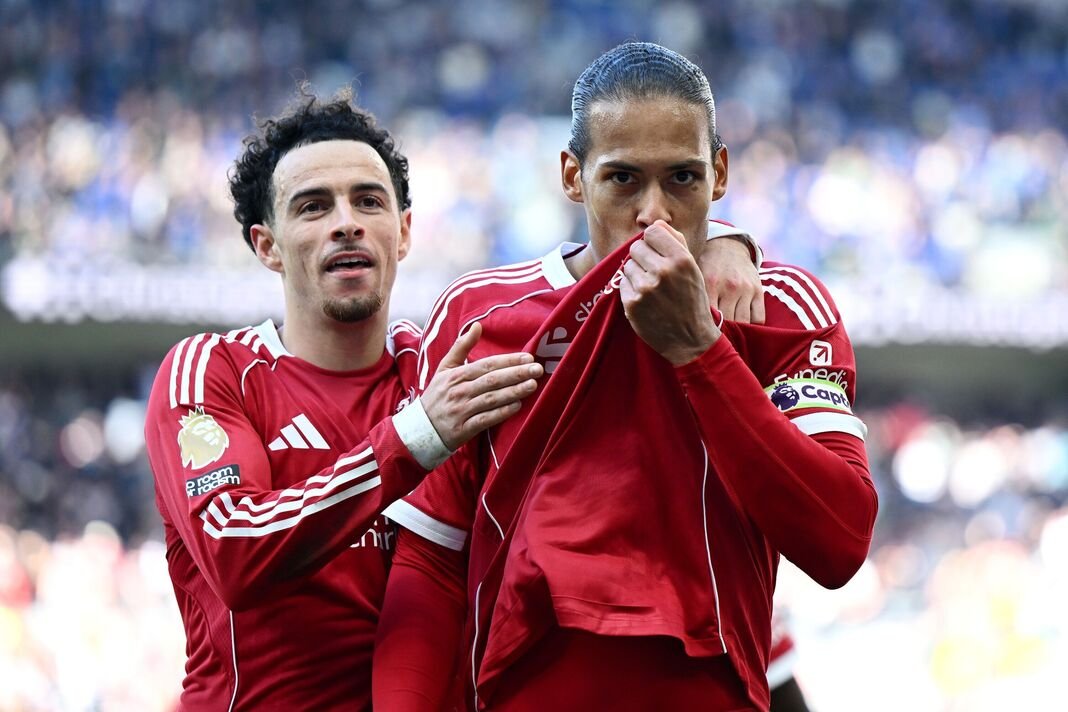 Everton vs Liverpool – Liga Premier