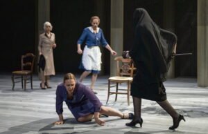 Thibaud Croisy membangunkan “Rumah Bernarda Alba”