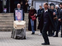 “Sebuah suara kecil yang berbicara kepada saya”: Sidang dimulai secara tertutup pada hari Selasa terhadap siswa yang diadili atas pembunuhan gurunya Agnès Lassalle