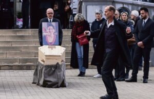 “Sebuah suara kecil yang berbicara kepada saya”: Sidang dimulai secara tertutup pada hari Selasa terhadap siswa yang diadili atas pembunuhan gurunya Agnès Lassalle