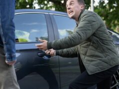 Sungai kecil. Return of Malcolm, sekuel The Handmaid’s Tale… film dan serial yang sayang untuk dilewatkan di bulan April