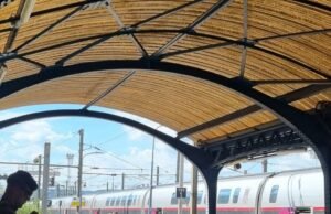 Colmar. Seorang pria tertabrak TGV di tengah stasiun sehingga mengganggu lalu lintas