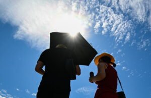 Senin Paskah ini sudah (sangat) musim panas untuk minggu yang hangat