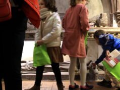 Strasbourg. Di Saint-Guillaume, Kelinci Paskah menyembunyikan telurnya… di gereja