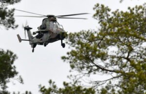 Strasbourg. Helikopter militer di udara: latihan skala besar direncanakan pada hari Selasa dan Rabu