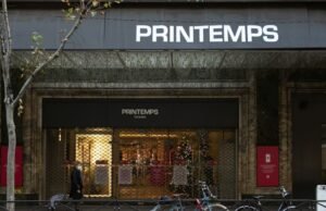 Pekerjaan. Department store Le Printemps mengumumkan penghapusan 229 dari hampir 3.000 posisi