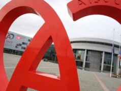 juga. Tinggalkan Grand Est: perdebatan sengit di Majelis Nasional, sebuah misi yang diumumkan oleh pemerintah