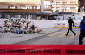 permohonan penggugat untuk membatalkannya ditolak