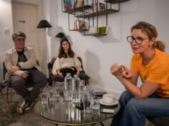 Gambar. Aktris Alexandra Lamy bertemu pembaca kami di Gérardmer