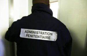 Val-de-Marne. Ayah dari keluarga tersebut membunuh ketiga putrinya: dia dijatuhi hukuman penjara seumur hidup