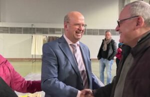 seorang walikota yang “mendengarkan” dan “berdedikasi” pada kotanya