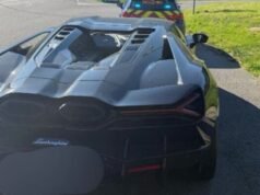 Haute-Savoie. Dicegat dengan kecepatan 206 km/jam di jalan berkecepatan 110 km/jam, sebuah Lamborghini berakhir di pound