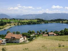 Hautes-Alpes. Dua anjing mati setelah berenang di Danau Pelleautier: penyelidikan terbuka