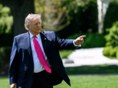 Alami perang di Timur Tengah. “Iran terpuruk secara finansial” karena penutupan Selat Hormuz, kata Trump