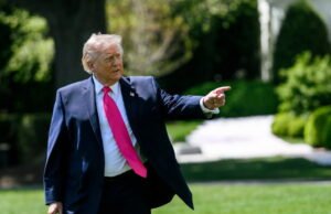 Alami perang di Timur Tengah. “Iran terpuruk secara finansial” karena penutupan Selat Hormuz, kata Trump