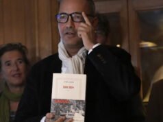 Keadilan. Kamel Daoud mengumumkan bahwa dia telah dijatuhi hukuman tiga tahun penjara di Aljazair karena novelnya ‘Houris’