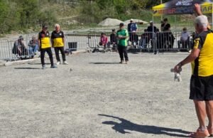 Jeu de boule – Kejuaraan departemen triplet. Kisah indah klub La Roche-des-Arnauds, yang akan memainkan kejuaraan Prancis sebagai veteran