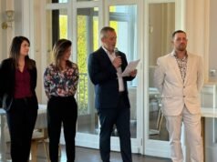 Vosges. Contrexéville: hotel Cosmos memulai era barunya dengan pemegang saham barunya