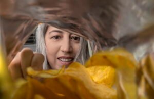 Risiko efek pada DNA, peningkatan alergi, diabetes… Di piring kita ada bahaya yang tidak terlihat dari bahan tambahan dan perasa makanan