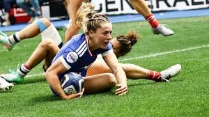 Tim Prancis yang sebagian besar dirombak mendominasi Italia