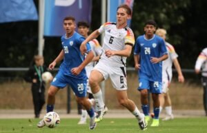 Barcelona mengalami kemunduran besar dalam perebutan sensasi lini tengah muda